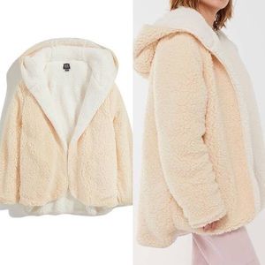 Urban outfitters Carmella Sherpa jacket reversible size xs. BDG brand
